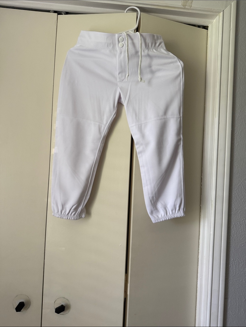 New girls softball white pants lowrise
Moisture balance elastic waist each item